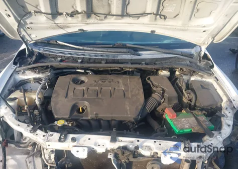 2013 Toyota Corolla L z USA, uszkodzony, nr VIN 5YFBU4EEXDP218211